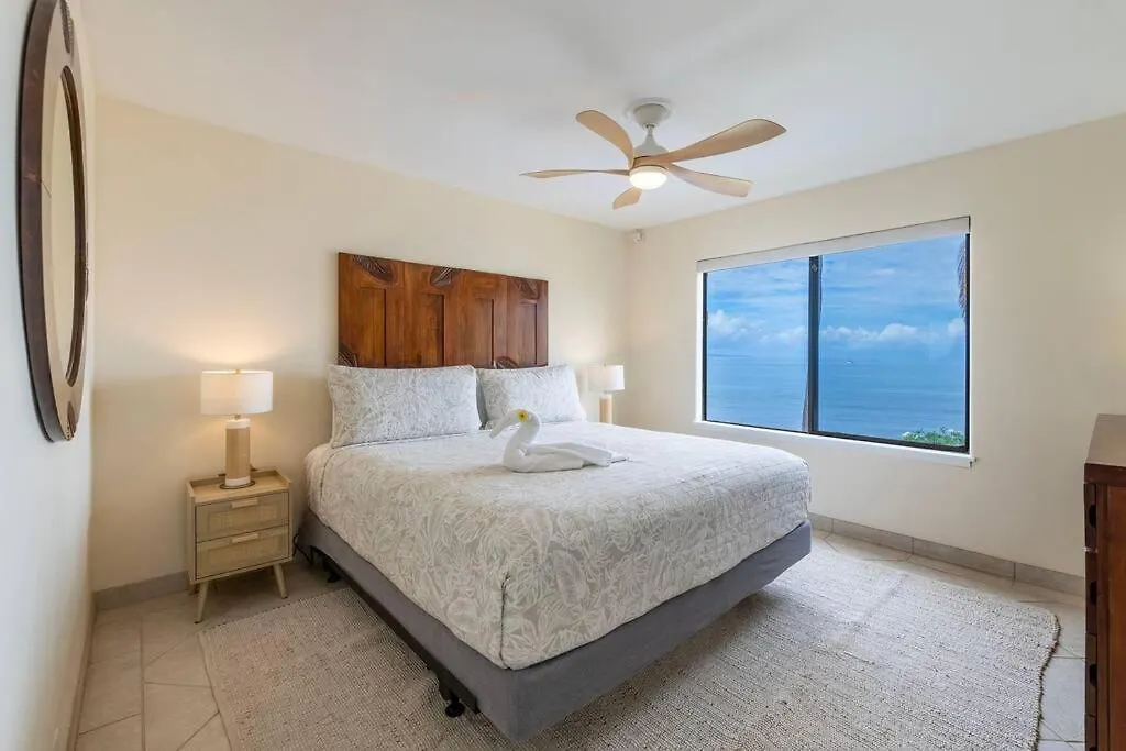 Kihei Beach Resort 301- Oceanfront 2 Bedroom 2Bath Condo On 6 Mile Beach