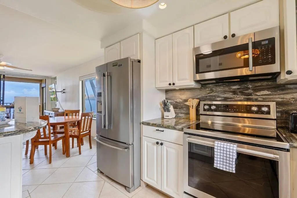 Kihei Beach Resort 301- Oceanfront 2 Bedroom 2Bath Condo On 6 Mile Beach