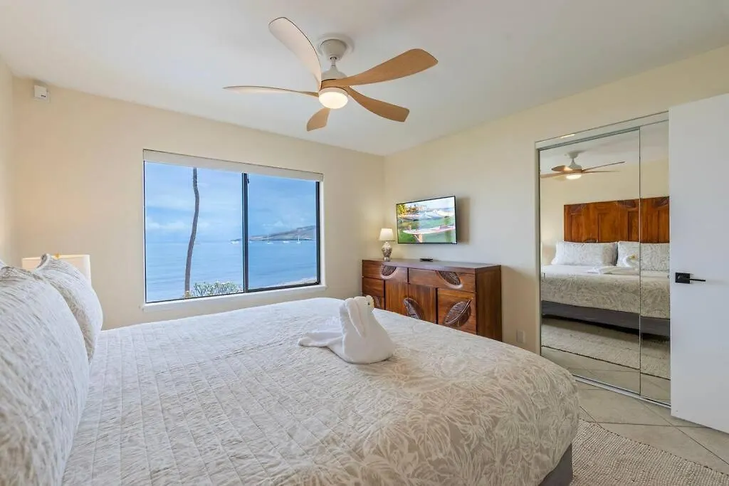 Kihei Beach Resort 301- Oceanfront 2 Bedroom 2Bath Condo On 6 Mile Beach 0*,  United States